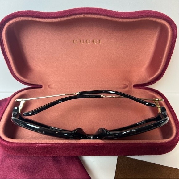 Gucci Womens Sunglasses GG0076S 002 Black/Gold Frames - Picture 13 of 15